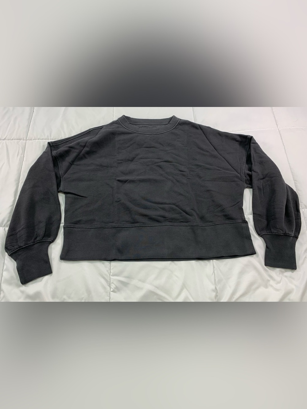 New aerie sweater size M